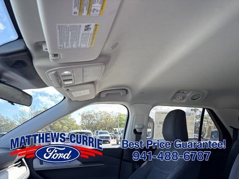 New 2026 Ford Explorer Active RWD image 11