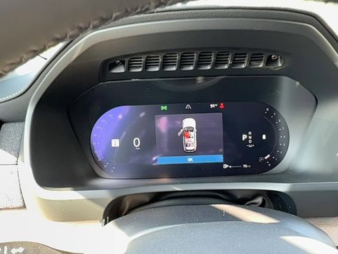 New 2026 Volvo XC90 B5 Plus image 21