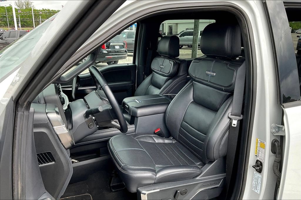 Used 2025 Ford F450 Platinum AWD/4WD image 22