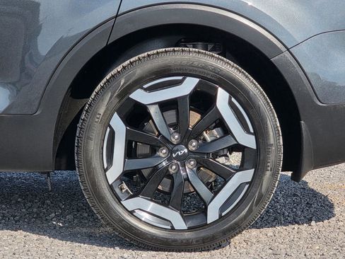 Used 2024 Kia Telluride EX FWD image 9