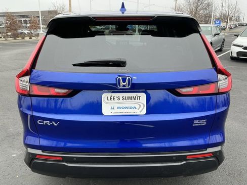Used 2023 Honda CR-V EX-L image 4