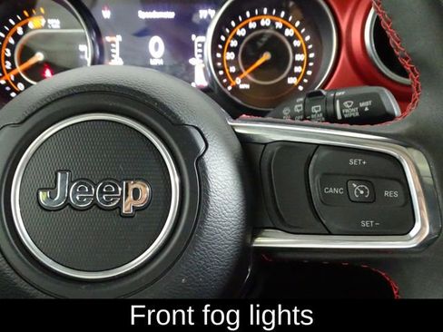 Used 2023 Jeep Wrangler Unlimited Rubicon image 14