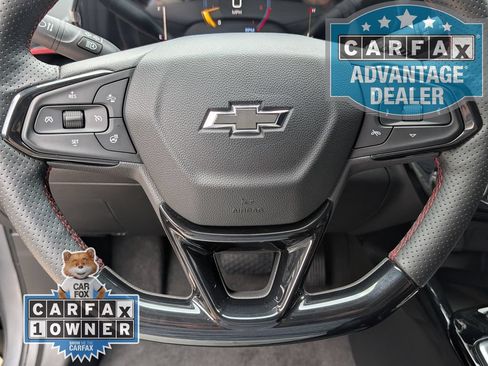 Certified 2025 Chevrolet Trax RS w/ Driver Confidence Package FWD image 6