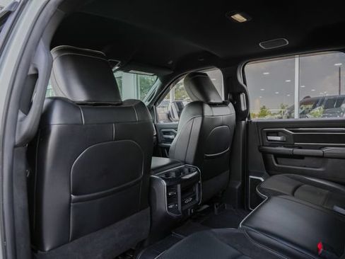Used 2020 RAM 3500 Laramie AWD/4WD image 44