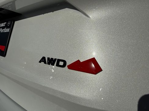 New 2026 Nissan Rogue Rock Creek image 9