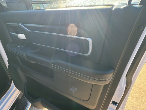 Used 2025 RAM 2500 Big Horn image 18