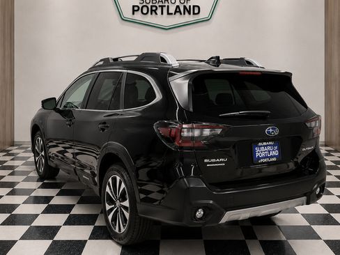 Certified 2024 Subaru Outback Limited AWD/4WD image 3