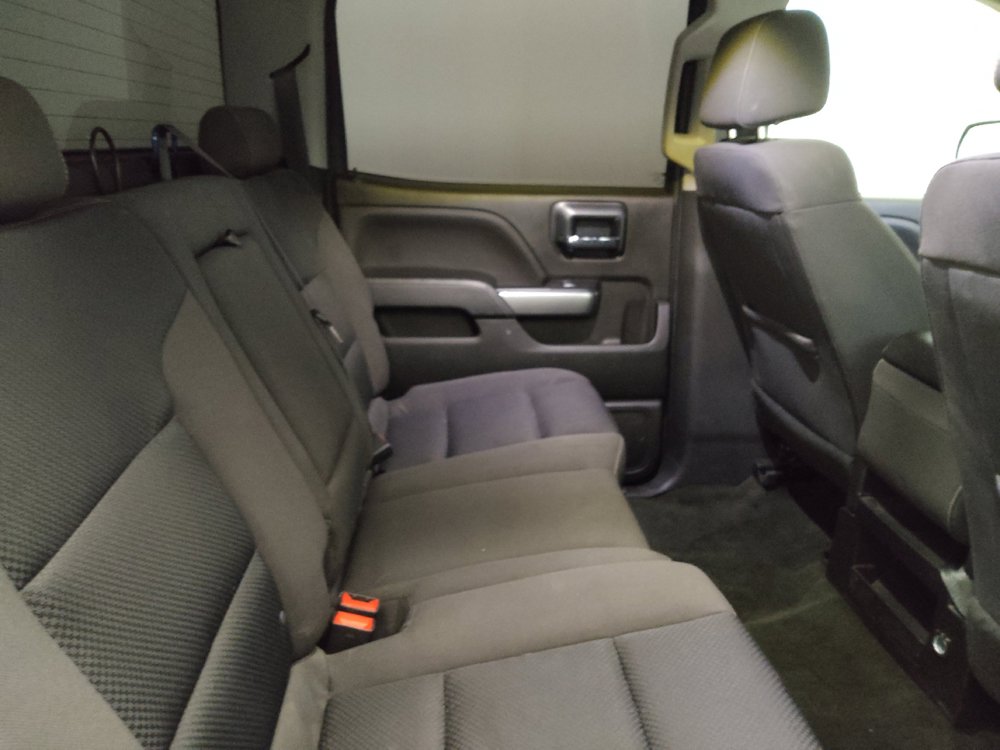 Used 2018 Chevrolet Silverado 1500 LT w/ Texas Edition RWD image 19