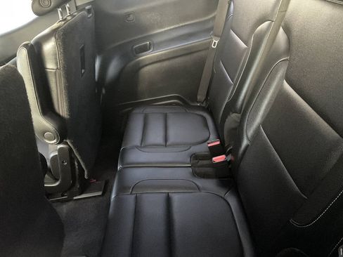 Used 2019 GMC Acadia SLT AWD/4WD image 7