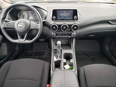 Certified 2025 Nissan Sentra S image 18