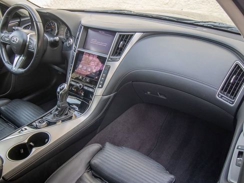 Used 2018 INFINITI Q50 Sport image 24