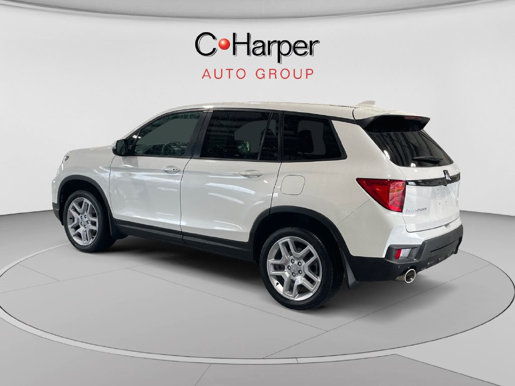 Certified 2025 Honda Passport EX-L image 5