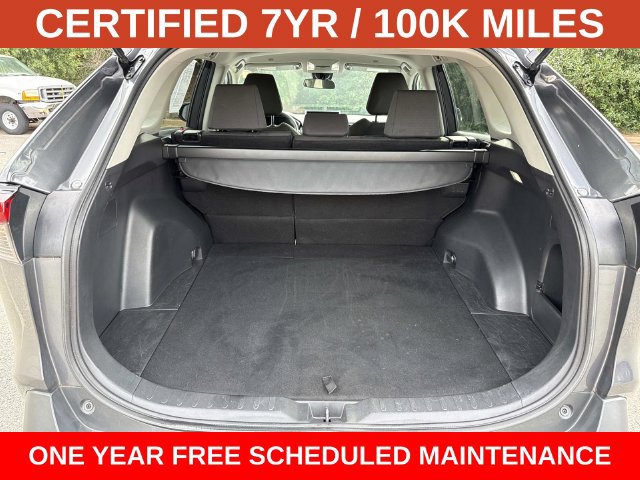 Used 2024 Toyota RAV4 XLE FWD image 12