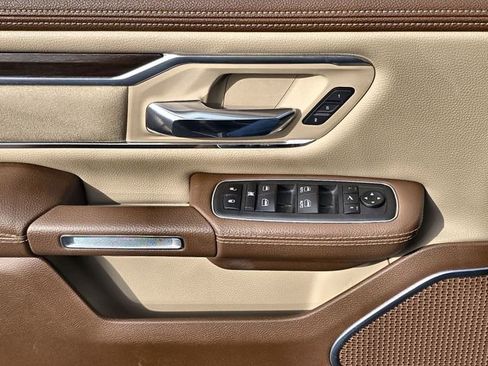 Used 2021 RAM 1500 Laramie RWD image 18