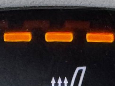 Used 2024 Kia Telluride EX w/ EX Captain's Chair Package image 9