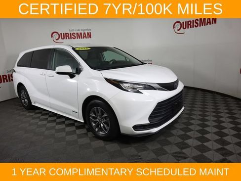 Used 2021 Toyota Sienna LE FWD image 25