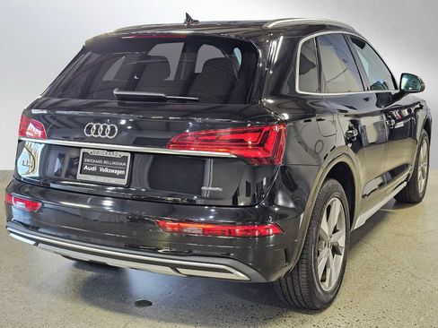 Used 2023 Audi Q5 2.0T Premium w/ Convenience Package image 7