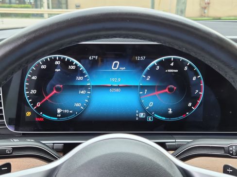 Used 2022 Mercedes-Benz GLE 350 w/ Premium Package image 26