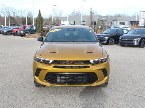Used 2024 Dodge Hornet R/T w/ R/T Blacktop Package image 9