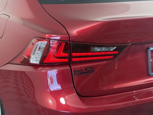Used 2015 Lexus IS 250 RWD image 8