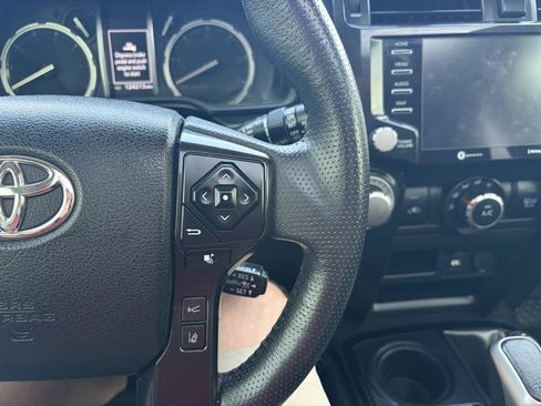 Used 2020 Toyota 4Runner TRD Off-Road Premium w/ Moonroof Package AWD/4WD image 14