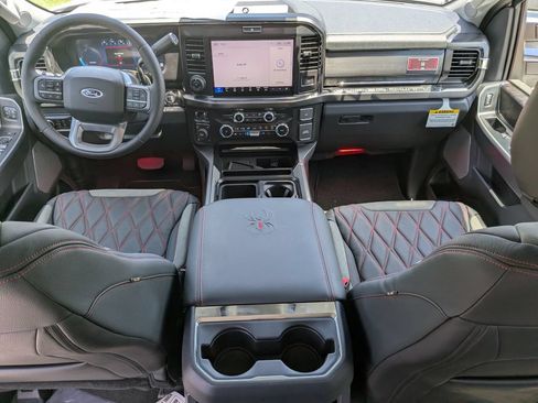 New 2026 Ford F250 Lariat w/ Black Appearance Package AWD/4WD image 20
