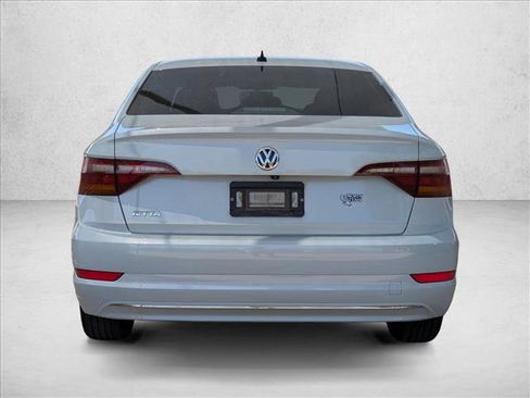 Used 2019 Volkswagen Jetta FWD image 6