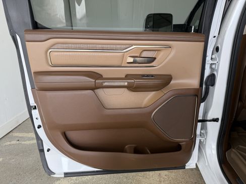 Used 2019 RAM 1500 Limited image 46