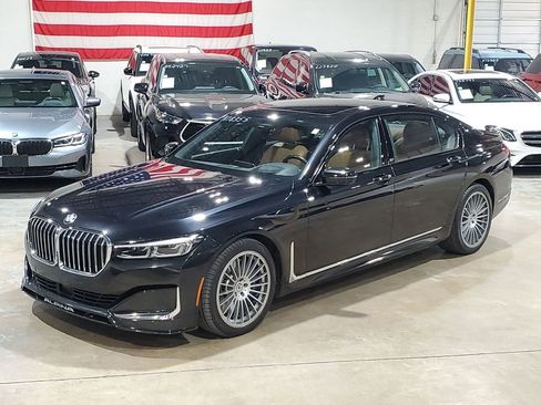Used 2022 BMW ALPINA B7 xDrive image 45