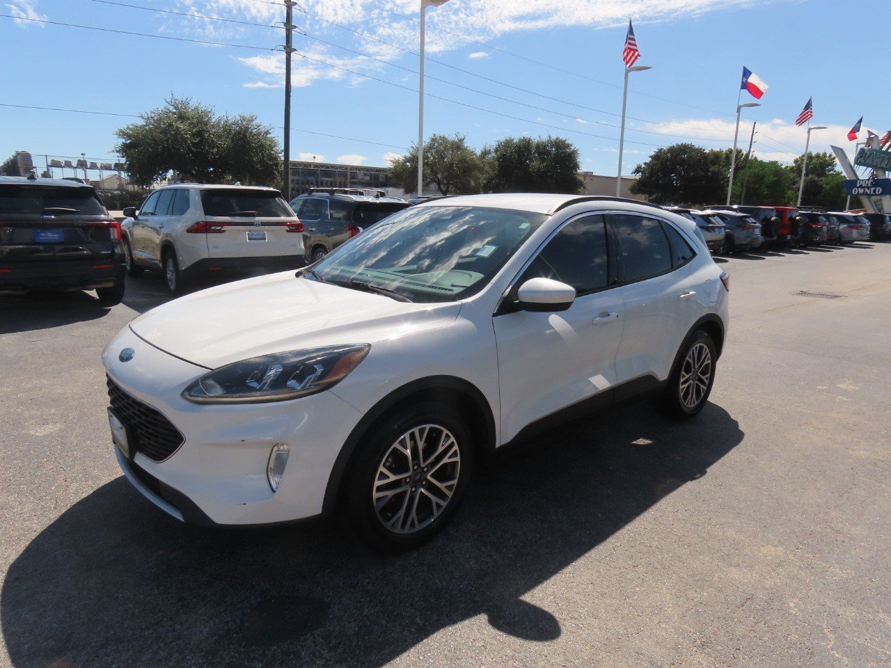 Used 2020 Ford Escape SEL FWD image 2