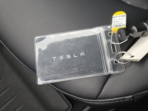 Used 2025 Tesla Model Y Long Range image 35