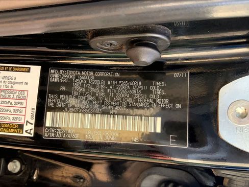 Used 2011 Lexus GX 460 w/ Comfort Plus Pkg AWD/4WD image 36