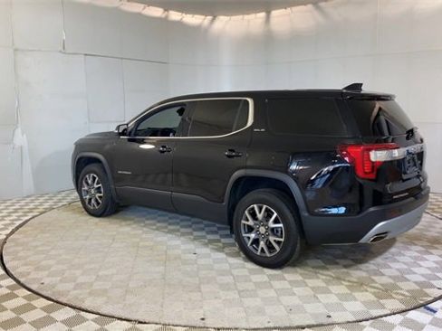 Certified 2023 GMC Acadia SLE w/ LPO, Floor Liner Package image 6