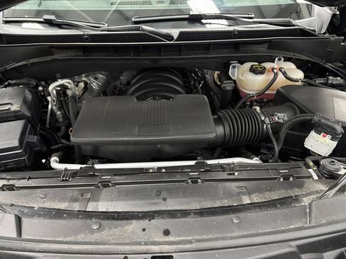 Used 2025 GMC Yukon XL AT4 w/ LPO, Floor Liner Package image 39