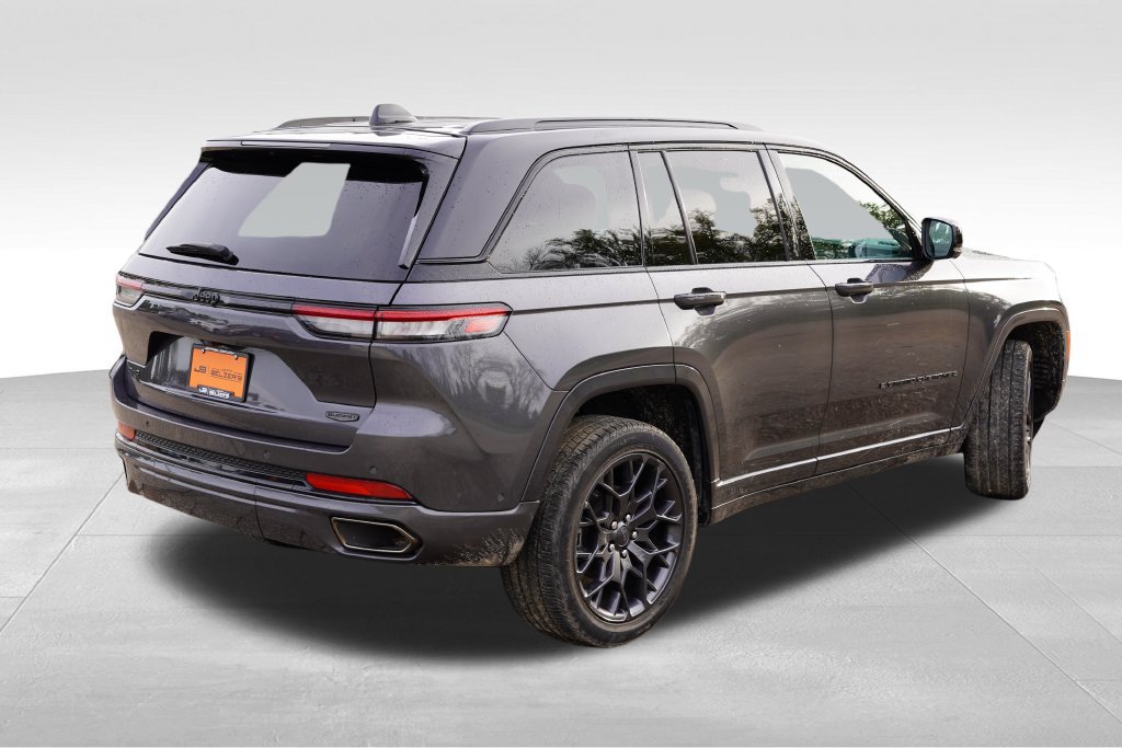 Certified 2025 Jeep Grand Cherokee Summit w/ Obsidian Package AWD/4WD image 6