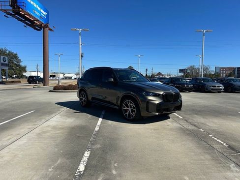 New 2026 BMW X5 sDrive40i w/ M Sport Package image 3