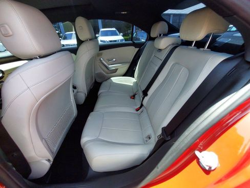 Used 2019 Mercedes-Benz A 220 4MATIC image 9