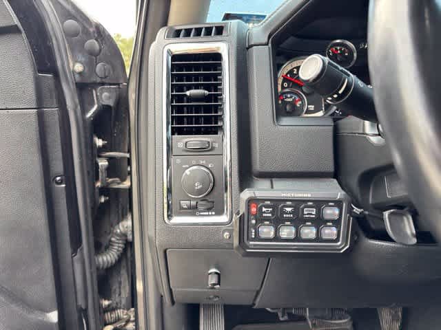 Used 2016 RAM 2500 Laramie w/ Sport Appearance Group AWD/4WD image 10