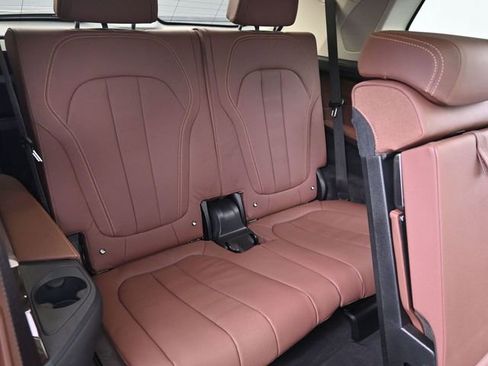 Used 2020 BMW X7 xDrive40i image 23
