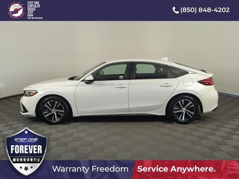 Used 2022 Honda Civic LX image 3