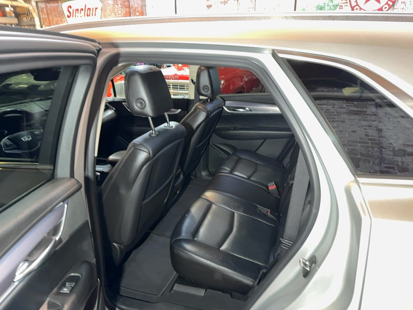 Used 2017 Cadillac XT5 Luxury w/ Driver Awareness Package AWD/4WD image 66