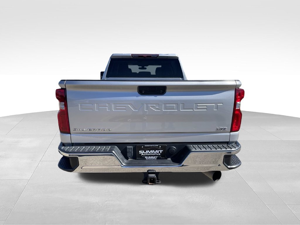 Used 2022 Chevrolet Silverado 2500 LTZ w/ Gooseneck/5TH Wheel Package AWD/4WD image 29