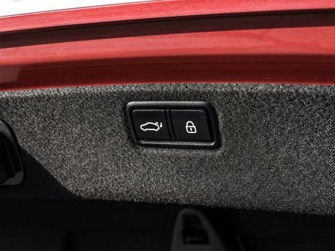 Used 2019 Genesis G80 3.3T Sport RWD image 63