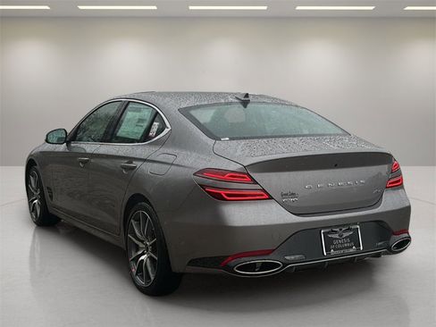 New 2026 Genesis G70 2.5T image 3