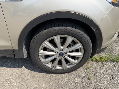 Used 2017 Ford Escape Titanium AWD/4WD image 13