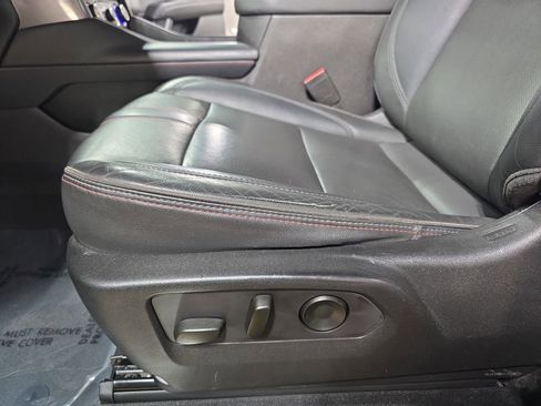 Used 2021 Chevrolet Tahoe RST image 30