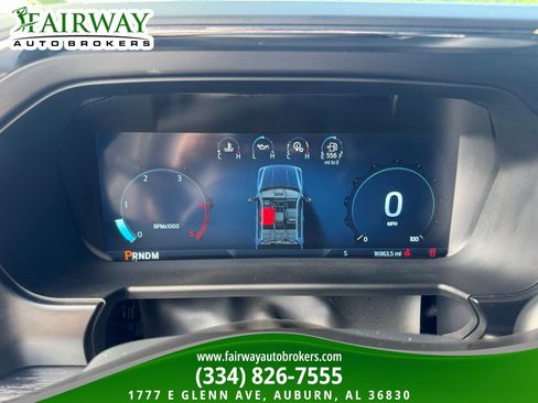 Used 2025 Ford F250 Lariat AWD/4WD image 21