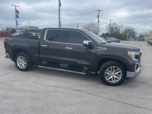 Used 2021 GMC Sierra 1500 SLT w/ SLT Premium Plus Package image 2
