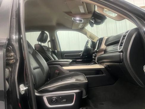 Used 2021 RAM 1500 Laramie AWD/4WD image 10
