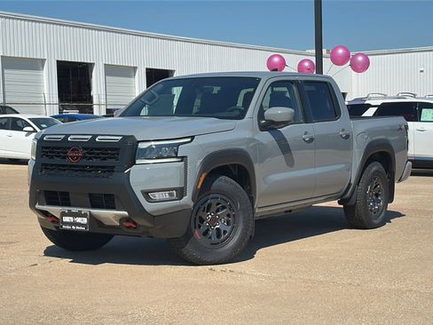 New 2026 Nissan Frontier Pro-X image 2